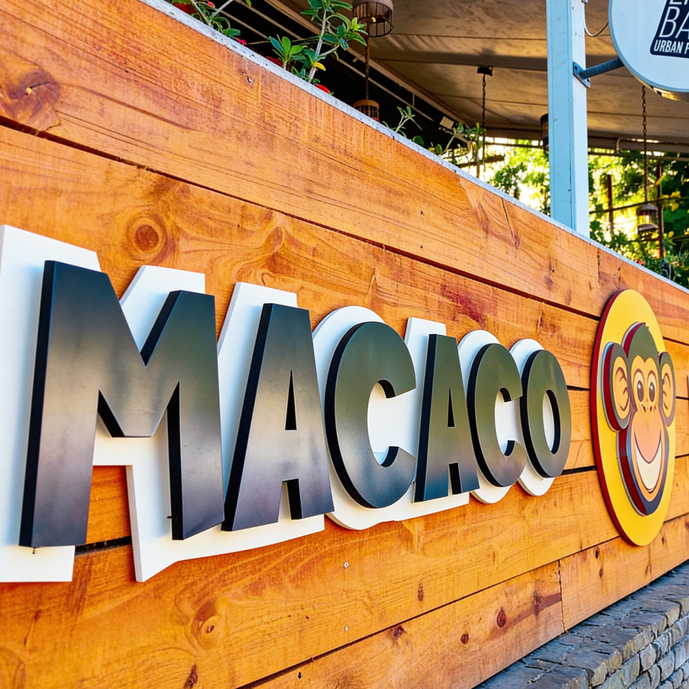 Macaco House